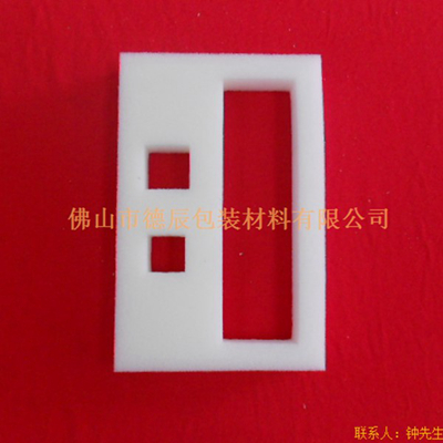 海綿內(nèi)托對各行各業(yè)產(chǎn)品起到絕緣、密封、防震、防塵、填充、隔音、固定，能夠保護(hù)包裝產(chǎn)品在運(yùn)輸過程中安然無恙，起到保護(hù)產(chǎn)品的一個作用，同時可以美化產(chǎn)品，提升產(chǎn)品檔次。
3海綿內(nèi)托適用范圍
